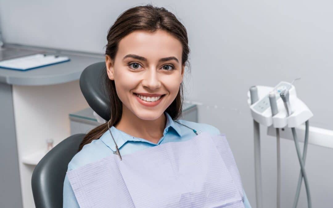 How Does a Cosmetic Dentist Fix Your Teeth?