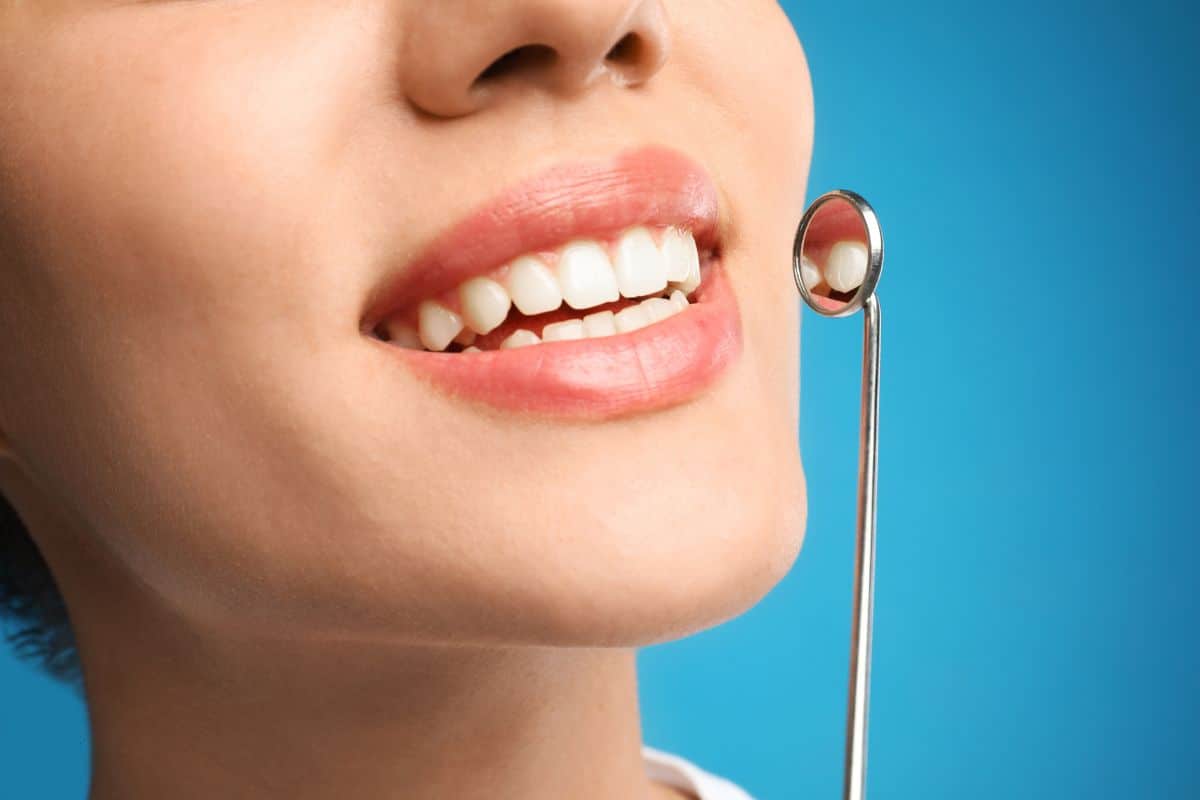 cosmetic-bonding-for-teeth-gaps cosmetic dentist sandy