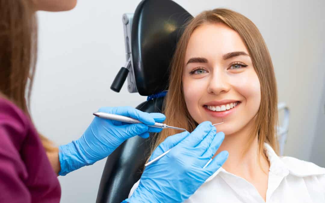 Veneers vs Bonding vs Whitening: Which Fixes Your Smile